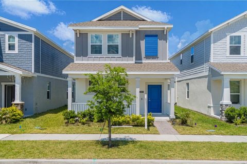 House in Kissimmee, Florida 3 bedrooms, 166.76 sq.m. № 2116159