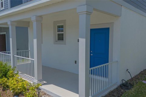 House in Kissimmee, Florida 3 bedrooms, 166.76 sq.m. № 2116159 - photo 2