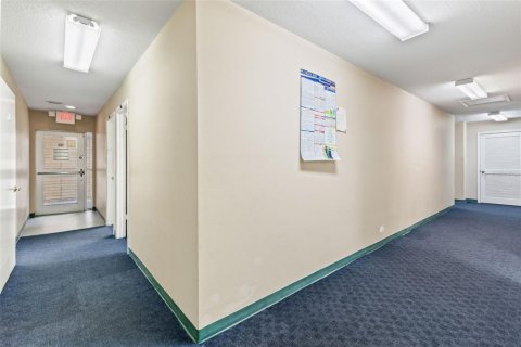 Propiedad comercial en venta en Lake City, Florida, 1318.75 m2 № 1808171 - foto 12