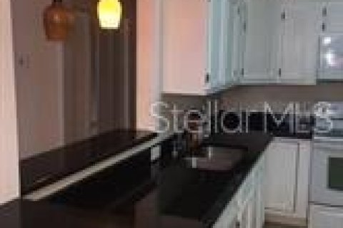 Condominio en venta en Orlando, Florida, 2 dormitorios, 108.23 m2 № 2224338 - foto 3