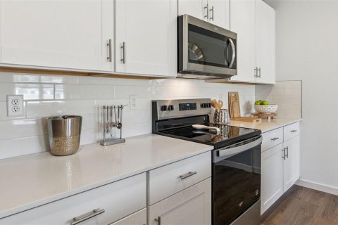 Villa ou maison à vendre à Ormond Beach, Floride: 3 chambres, 145.3 m2 № 2107741 - photo 8