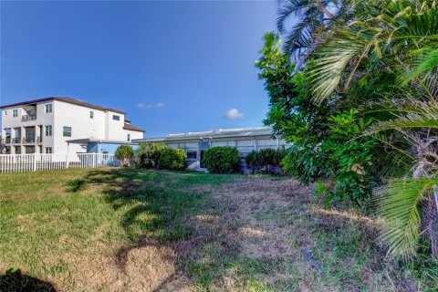 Villa ou maison à vendre à North Redington Beach, Floride: 3 chambres, 160.81 m2 № 1902174 - photo 4