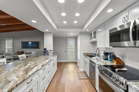 Copropriété à louer à Treasure Island, Floride: 2 chambres, 108.7 m2 № 1637861 - photo 10