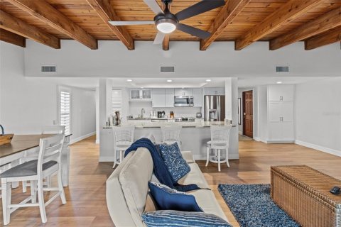 Copropriété à louer à Treasure Island, Floride: 2 chambres, 108.7 m2 № 1637861 - photo 8