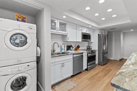 Copropriété à louer à Treasure Island, Floride: 2 chambres, 108.7 m2 № 1637861 - photo 16