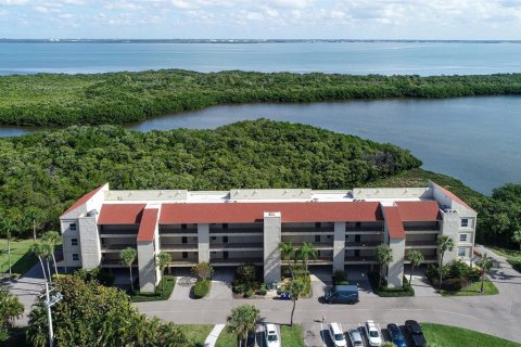 Condominio en alquiler en Longboat Key, Florida, 2 dormitorios, 121.89 m2 № 1448223 - foto 1