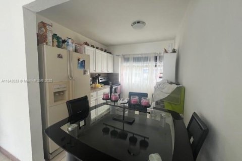 Commercial property in Miami, Florida № 1836110 - photo 29