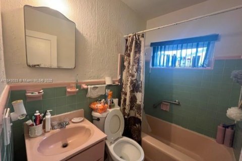 Commercial property in Miami, Florida № 1836110 - photo 17