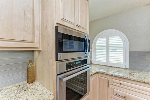 House in Punta Gorda, Florida 4 bedrooms, 216.74 sq.m. № 1681644 - photo 22