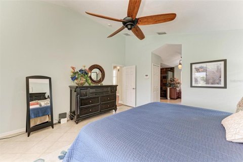 House in Punta Gorda, Florida 4 bedrooms, 216.74 sq.m. № 1681644 - photo 29