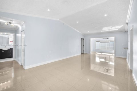 Купить виллу или дом в Хайалиа, Флорида 4 спальни, 140.38м2, № 1989318 - фото 5