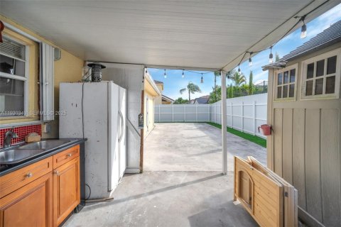 Купить виллу или дом в Хайалиа, Флорида 4 спальни, 140.38м2, № 1989318 - фото 25