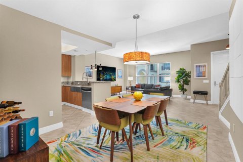 Touwnhouse à vendre à Wilton Manors, Floride: 2 chambres, 161.84 m2 № 2244928 - photo 17
