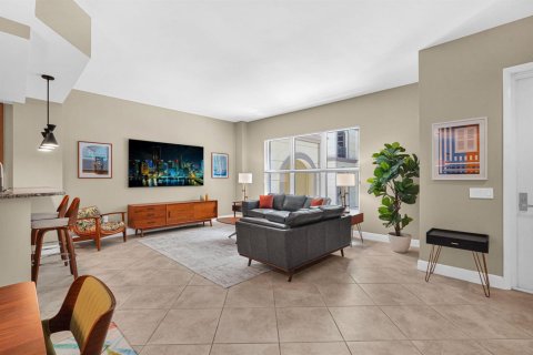 Touwnhouse à vendre à Wilton Manors, Floride: 2 chambres, 161.84 m2 № 2244928 - photo 7