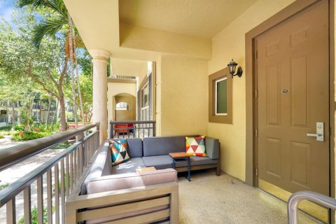 Touwnhouse à vendre à Wilton Manors, Floride: 2 chambres, 161.84 m2 № 2244928 - photo 4