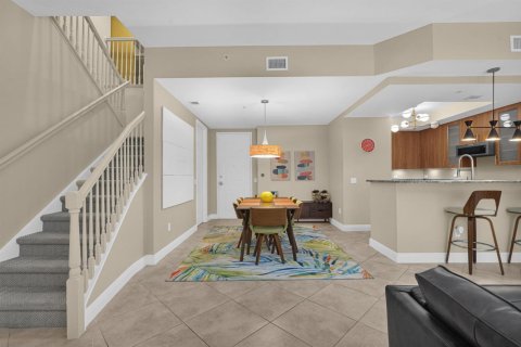 Touwnhouse à vendre à Wilton Manors, Floride: 2 chambres, 161.84 m2 № 2244928 - photo 8