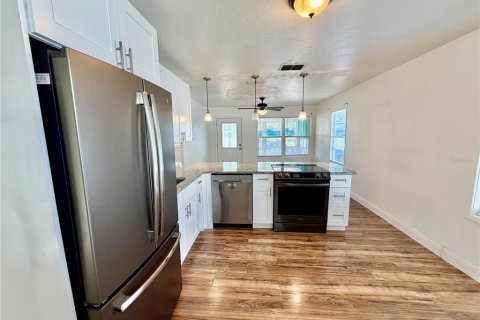 Villa ou maison à vendre à Lakeland, Floride: 3 chambres, 81.29 m2 № 2151985 - photo 25