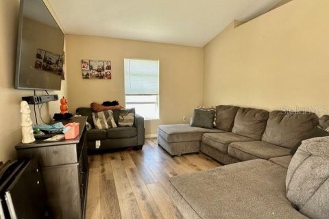 Casa en venta en Kissimmee, Florida, 3 dormitorios, 142.6 m2 № 1904558 - foto 6