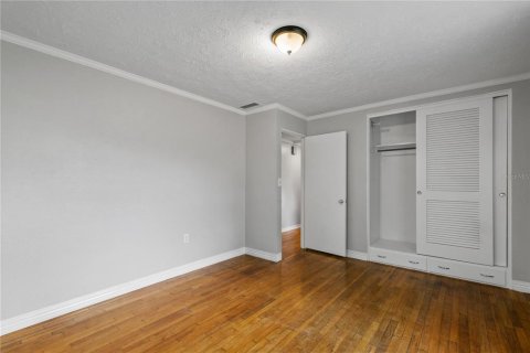 House in Mount Dora, Florida 3 bedrooms, 177.81 sq.m. № 1843330 - photo 26
