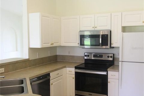 Casa en alquiler en North Port, Florida, 3 dormitorios, 154.59 m2 № 1912342 - foto 2