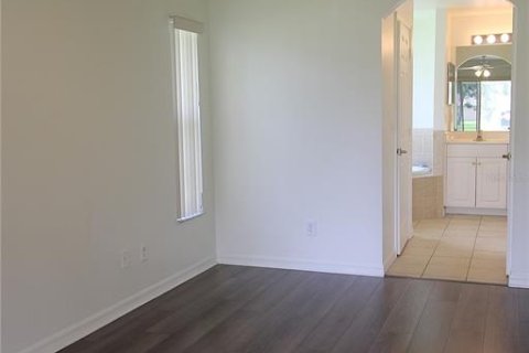 Casa en alquiler en North Port, Florida, 3 dormitorios, 154.59 m2 № 1912342 - foto 11