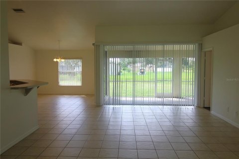 Casa en alquiler en North Port, Florida, 3 dormitorios, 154.59 m2 № 1912342 - foto 7