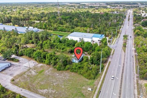 Commercial property in Deltona, Florida 133.41 sq.m. № 2214616 - photo 13