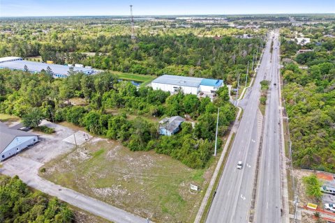 Commercial property in Deltona, Florida 133.41 sq.m. № 2214616 - photo 20