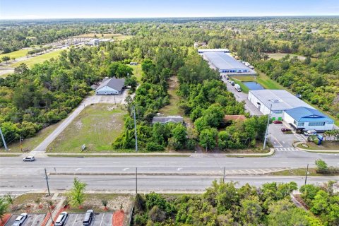 Commercial property in Deltona, Florida 133.41 sq.m. № 2214616 - photo 22