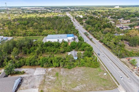 Commercial property in Deltona, Florida 133.41 sq.m. № 2214616 - photo 15
