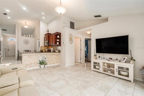 Casa en venta en New Port Richey, Florida, 3 dormitorios, 130.16 m2 № 1916092 - foto 14