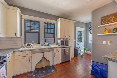 Villa ou maison à vendre à Plant City, Floride: 4 chambres, 240.8 m2 № 1586637 - photo 12