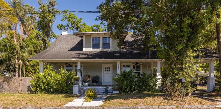 Villa ou maison à Plant City, Floride 4 chambres, 240.8 m2 № 1586637