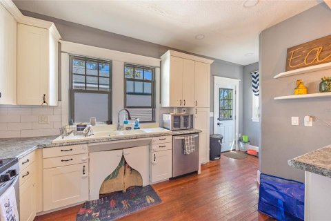 Villa ou maison à vendre à Plant City, Floride: 4 chambres, 240.8 m2 № 1586637 - photo 13