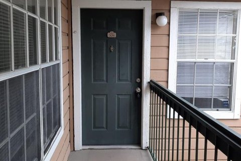 Appartement à louer à Orlando, Floride: 2 chambres, 92.9 m2 № 2258550 - photo 2