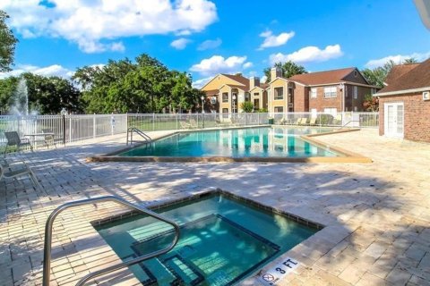 Appartement à louer à Orlando, Floride: 2 chambres, 92.9 m2 № 2258550 - photo 14