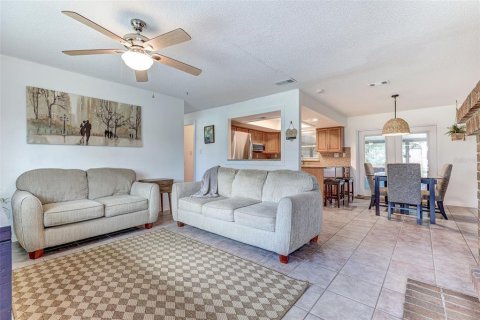 Villa ou maison à vendre à Cocoa, Floride: 3 chambres, 109.25 m2 № 1918390 - photo 2