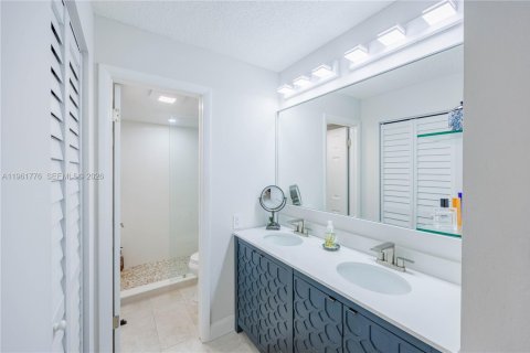 Condominio en venta en Tamarac, Florida, 2 dormitorios, 88.26 m2 № 2023754 - foto 14
