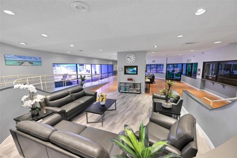 Condominio en venta en Tamarac, Florida, 2 dormitorios, 88.26 m2 № 2023754 - foto 27