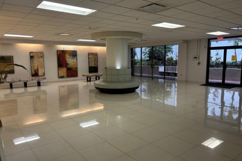 Купить кондоминиум в Майами-Бич, Флорида 2 спальни, 101.08м2, № 2020617 - фото 7