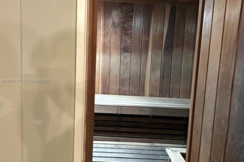 Купить кондоминиум в Майами-Бич, Флорида 2 спальни, 101.08м2, № 2020617 - фото 11