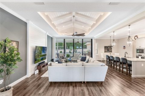 Casa en venta en Lady Lake, Florida, 3 dormitorios, 236.62 m2 № 1832580 - foto 12
