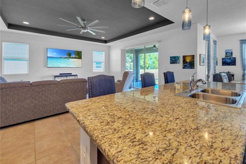 Casa en venta en Ocala, Florida, 4 dormitorios, 263.56 m2 № 2143422 - foto 11