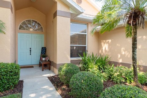 House in Tarpon Springs, Florida 3 bedrooms, 156.54 sq.m. № 1654377 - photo 5