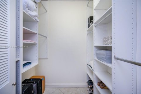 Copropriété à louer à Key Biscayne, Floride: 1 chambre, 98.38 m2 № 2012609 - photo 23