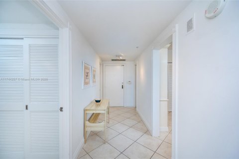 Copropriété à louer à Key Biscayne, Floride: 1 chambre, 98.38 m2 № 2012609 - photo 11
