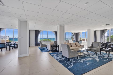 Condominio en venta en Boca Raton, Florida, 3 dormitorios, 178 m2 № 2076887 - foto 17