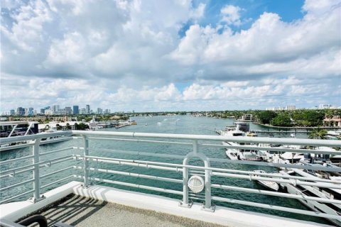 Copropriété à louer à Fort Lauderdale, Floride: 1 chambre, 63.64 m2 № 1965433 - photo 26