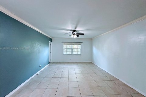 Copropriété à louer à Fort Lauderdale, Floride: 1 chambre, 63.64 m2 № 1965433 - photo 3