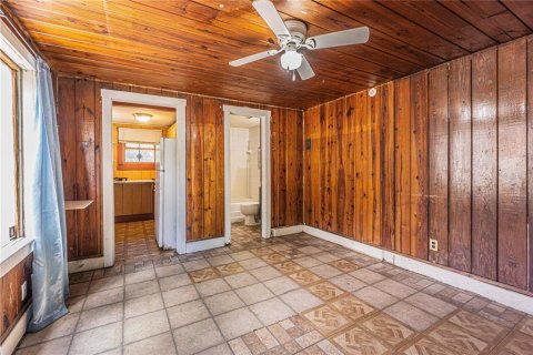 Villa ou maison à louer à Tampa, Floride: 2 chambres, 74.32 m2 № 2148673 - photo 6